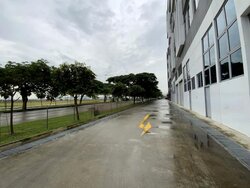 E C One (D22), Factory #457500861